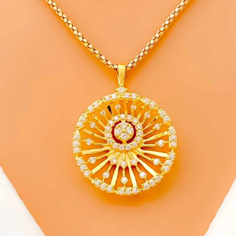 Dazzling Radiant Round Diamond + 18k Gold Pendant