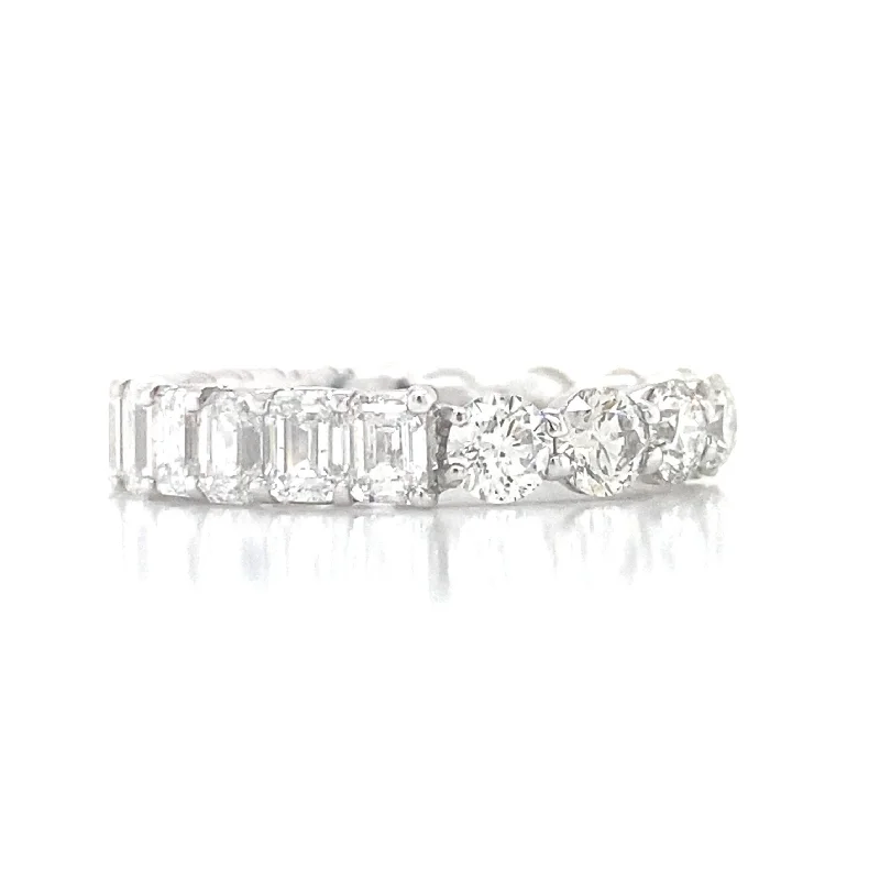 18K White Gold Round + Emerald Eternity Band