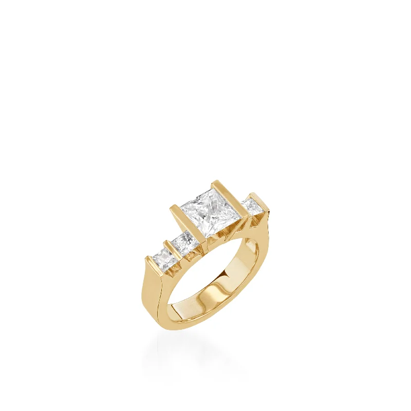 Avanti Yellow Gold Engagement Ring