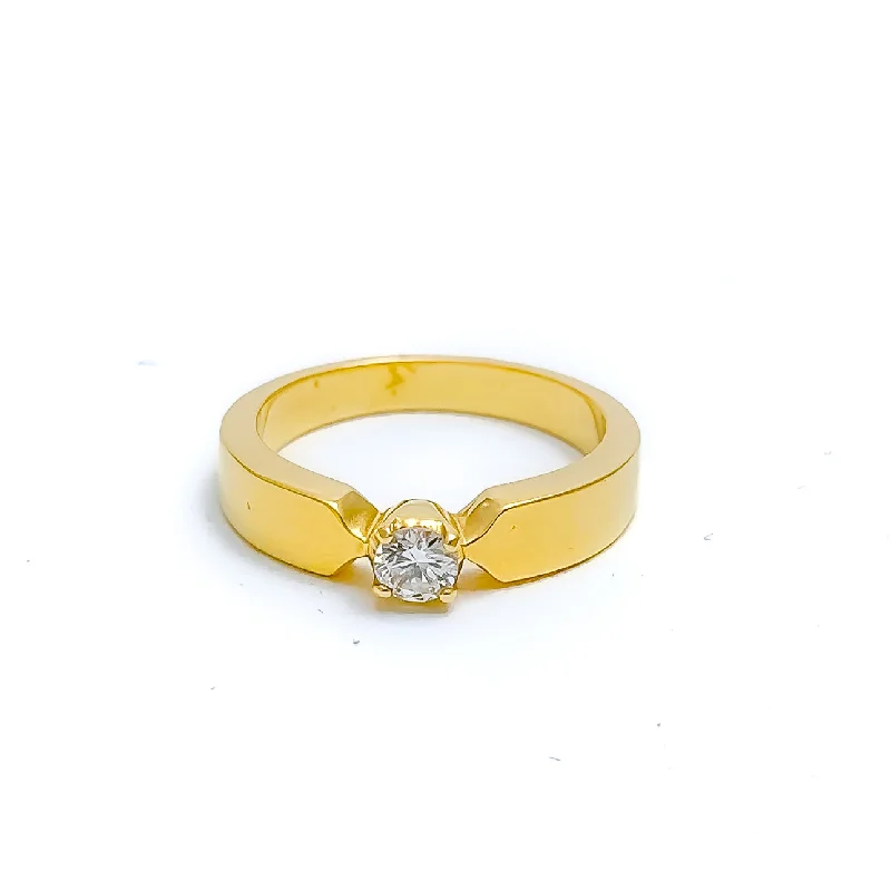 Classic Everyday Diamond + 18k Gold Ring