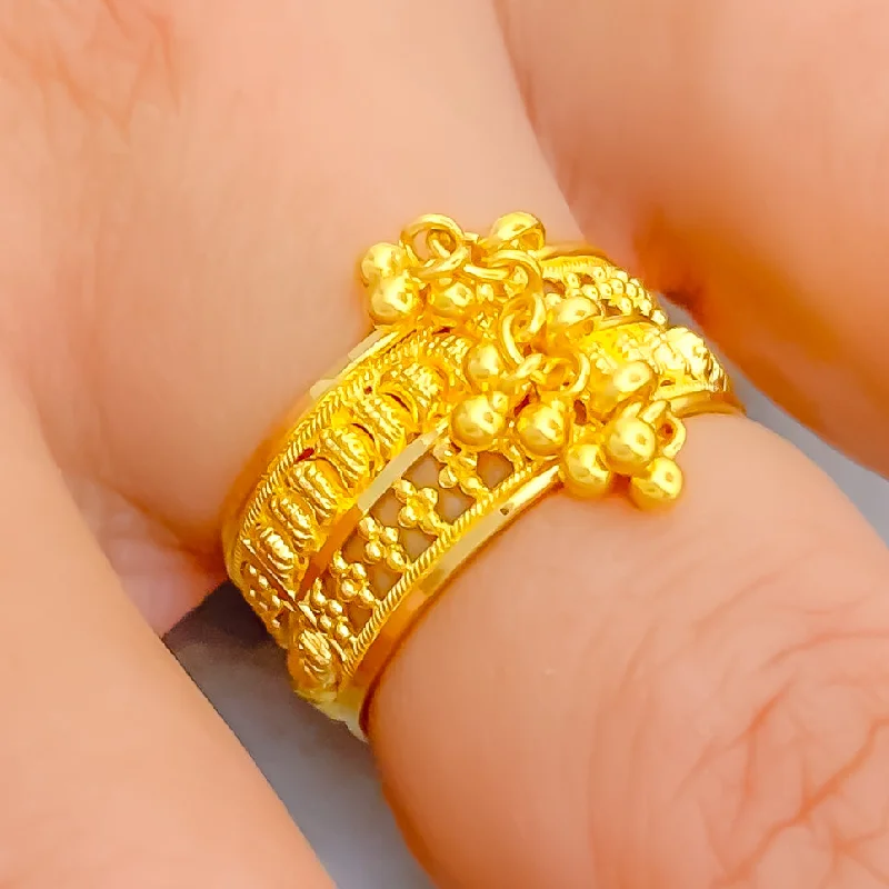 Graceful Tassel 22K Gold Band Ring