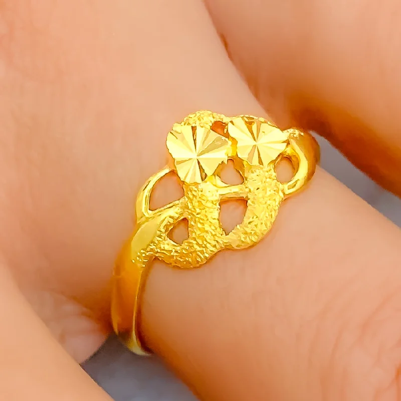 Modish Fancy 22k Gold Ring