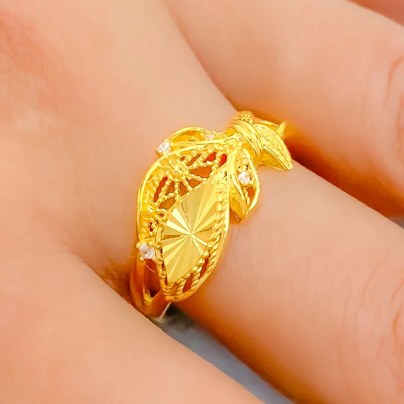 Sophisticated 22k Gold Striped Leaf CZ Ring