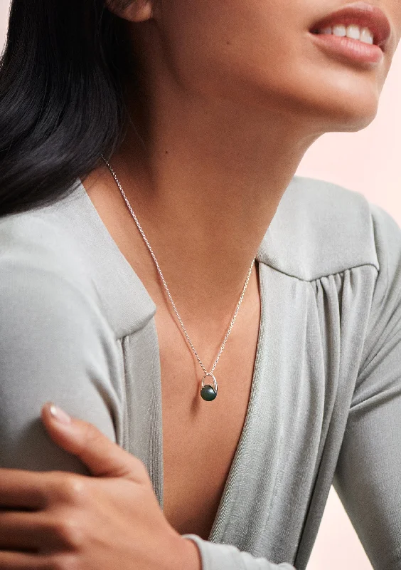 The Daring Tahitian Pearl Pendant